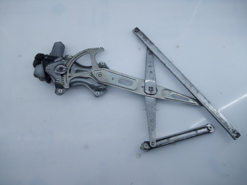 Recambio de elevalunas trasero izquierdo para toyota prius (nhw30) advance referencia OEM IAM 8572047130 0620203340 E2-B4-27-1