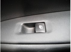 MANDO ELEVALUNAS TRASERO DERECHO 