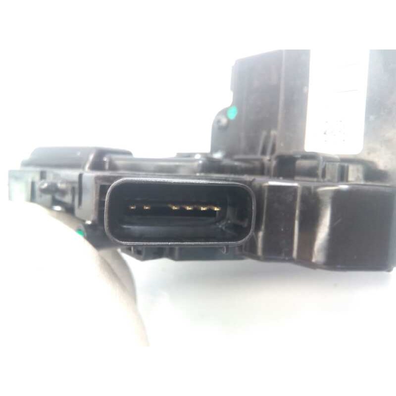 Recambio de cerradura puerta delantera izquierda para ssangyong tivoli premium 4x4 referencia OEM IAM 7121035020  E1-B3-4-2