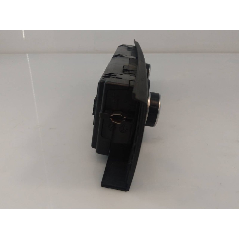Recambio de mando climatizador para bmw serie 3 berlina (e90) 320d referencia OEM IAM 641916298301  E3-A2-4-3