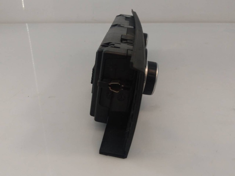 Recambio de mando climatizador para bmw serie 3 berlina (e90) 320d referencia OEM IAM 641916298301  E3-A2-4-3