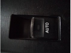 MANDO ELEVALUNAS DELANTERO DERECHO 