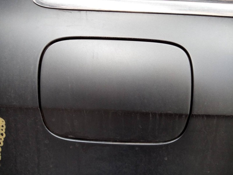 Recambio de tapa exterior combustible para audi a4 ber. (b8) básico referencia OEM IAM   
