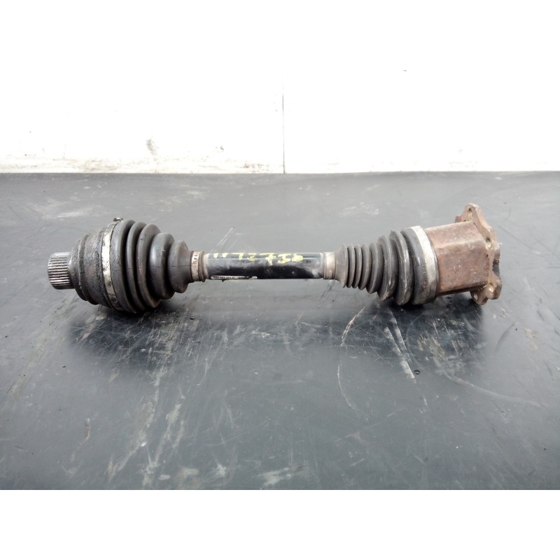 Recambio de transmision delantera izquierda para audi a4 ber. (b8) básico referencia OEM IAM 8K0407271Q  P1-A6-23