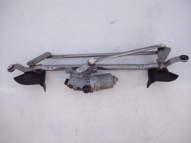 Recambio de motor limpia delantero para mitsubishi outlander (gf0) motion 2wd referencia OEM IAM 1593003471  E2-B4-61-1