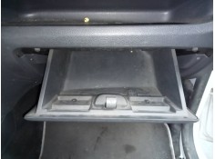 Recambio de guantera para dacia dokker express express referencia OEM IAM    2