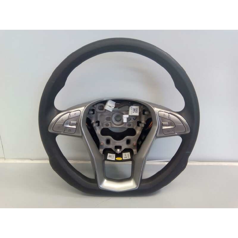 Recambio de volante para ssangyong tivoli premium 4x4 referencia OEM IAM   E1-B3-3-1