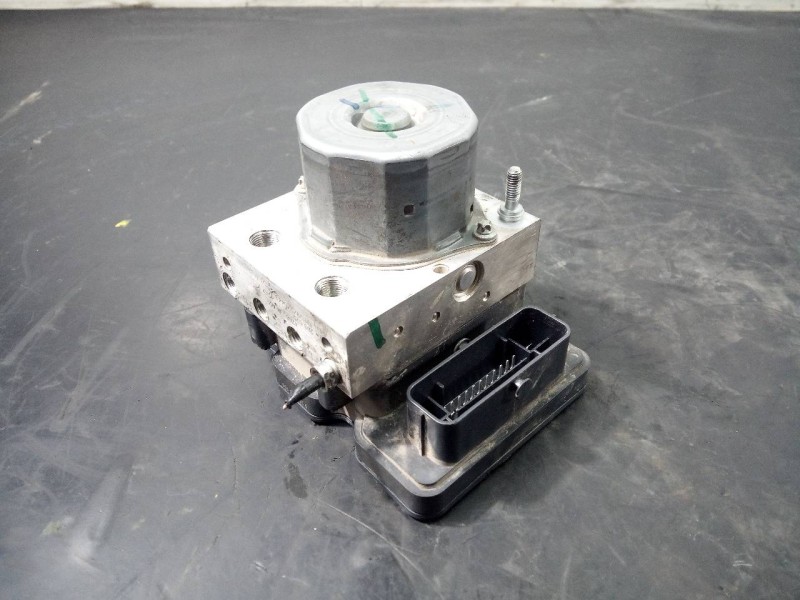 Recambio de abs para nissan qashqai (j11) acenta referencia OEM IAM 476604FA0E 269620 P3-B8-28-1