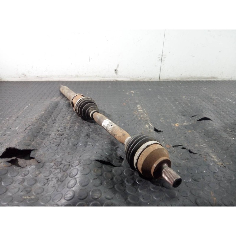 Recambio de transmision delantera derecha para ford focus c-max (cap) ghia (d) referencia OEM IAM T060509  P1-B6-33