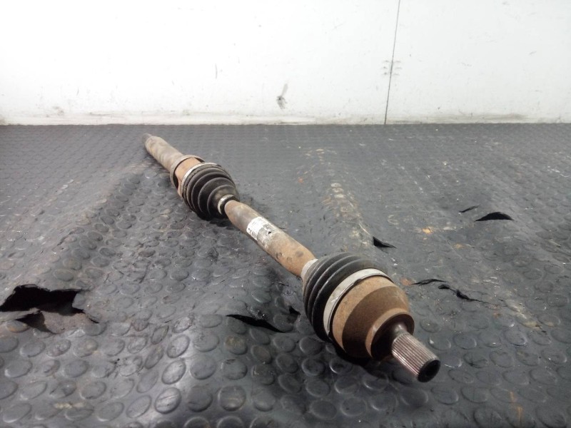 Recambio de transmision delantera derecha para ford focus c-max (cap) ghia (d) referencia OEM IAM T060509  P1-B6-33