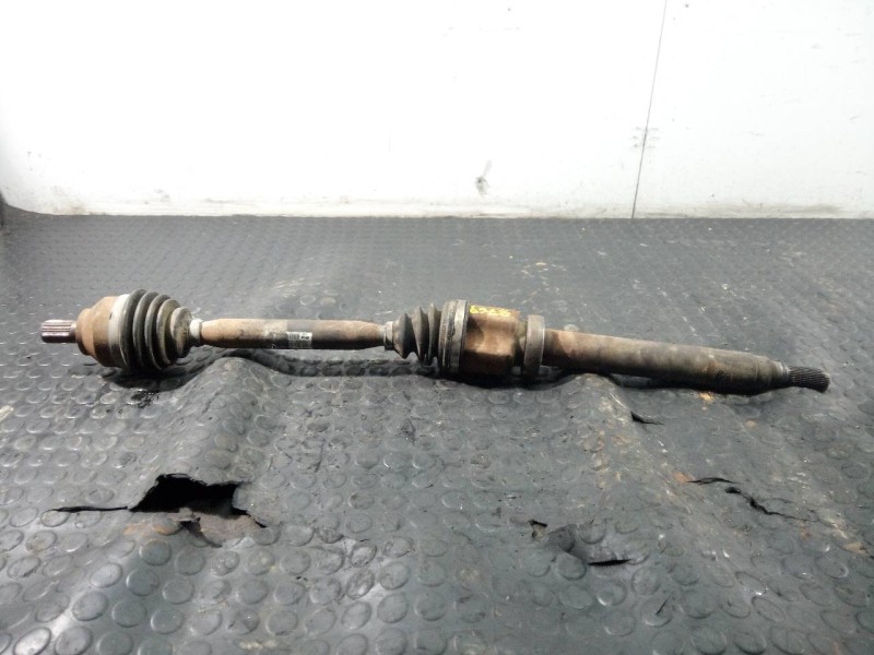 Recambio de transmision delantera derecha para ford focus c-max (cap) ghia (d) referencia OEM IAM T060509  P1-B6-33