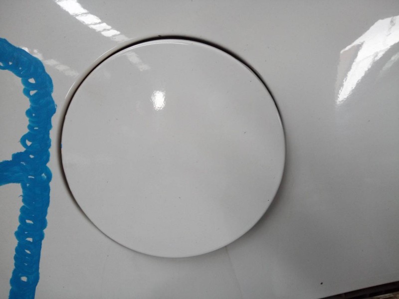 Recambio de tapa exterior combustible para toyota prius (nhw30) advance referencia OEM IAM   