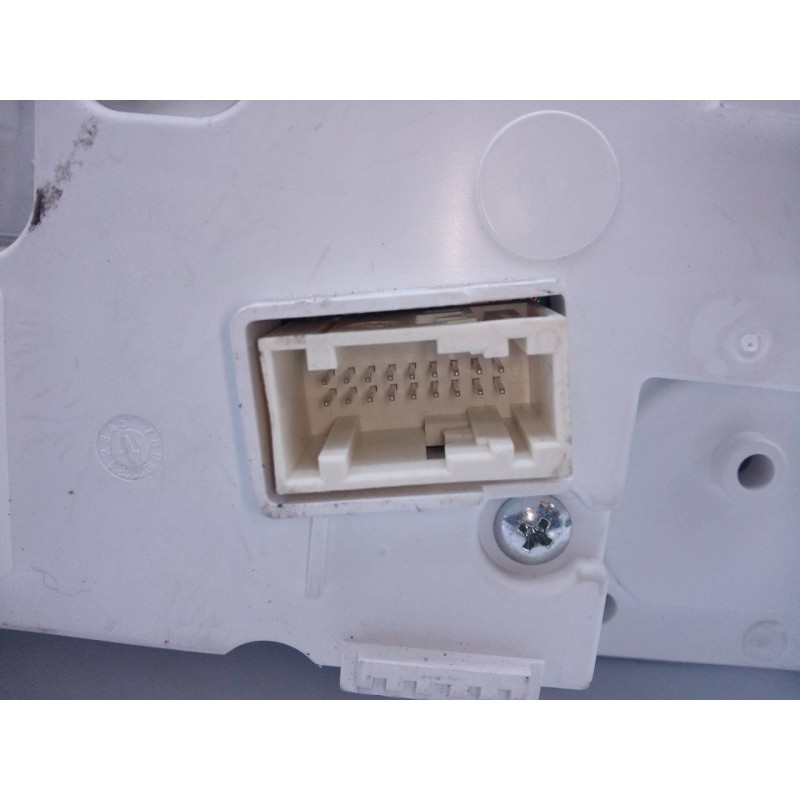 Recambio de cuadro instrumentos para peugeot 308 active referencia OEM IAM 9825206280  E3-B2-29-2