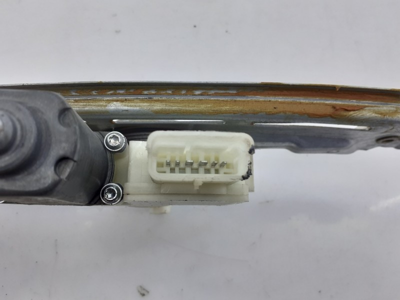 Recambio de elevalunas trasero derecho para peugeot 308 active referencia OEM IAM 9816271980  E1-B3-24-1