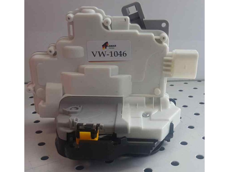 Recambio de cerradura puerta delantera derecha para universal cerradura delantera derecha vw-seat-skoda referencia OEM IAM 8E183