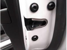 CERRADURA PUERTA TRASERA DERECHA 