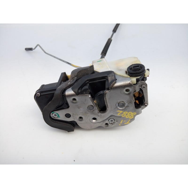 Recambio de cerradura puerta trasera izquierda para chevrolet orlando lt+ referencia OEM IAM 13579557 3027090 E2-B6-50-2