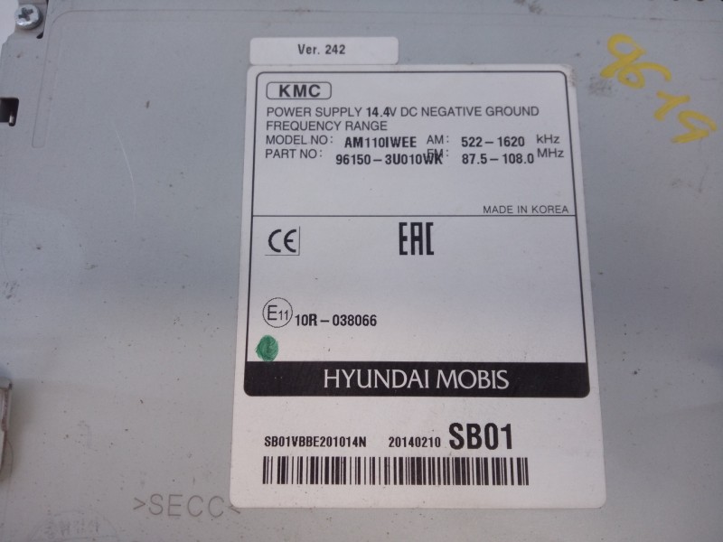 Recambio de sistema audio / radio cd para kia sportage concept 4x2 referencia OEM IAM 961503U010WK  E3-A3-30-1