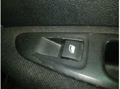 MANDO ELEVALUNAS TRASERO DERECHO 