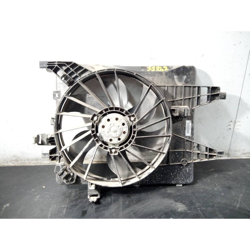 Recambio de electroventilador para renault kangoo z.e. maxi 5-sitzer referencia OEM IAM 921206476R 5020505 P2-B7-5