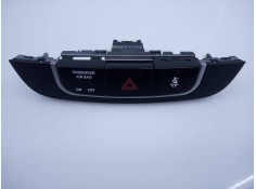 Recambio de warning para hyundai ix35 comfort 2wd referencia OEM IAM 937902S000BLH  E3-A3-34-4