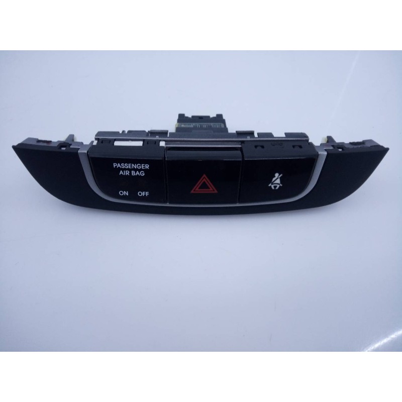 Recambio de warning para hyundai ix35 comfort 2wd referencia OEM IAM 937902S000BLH  E3-A3-34-4