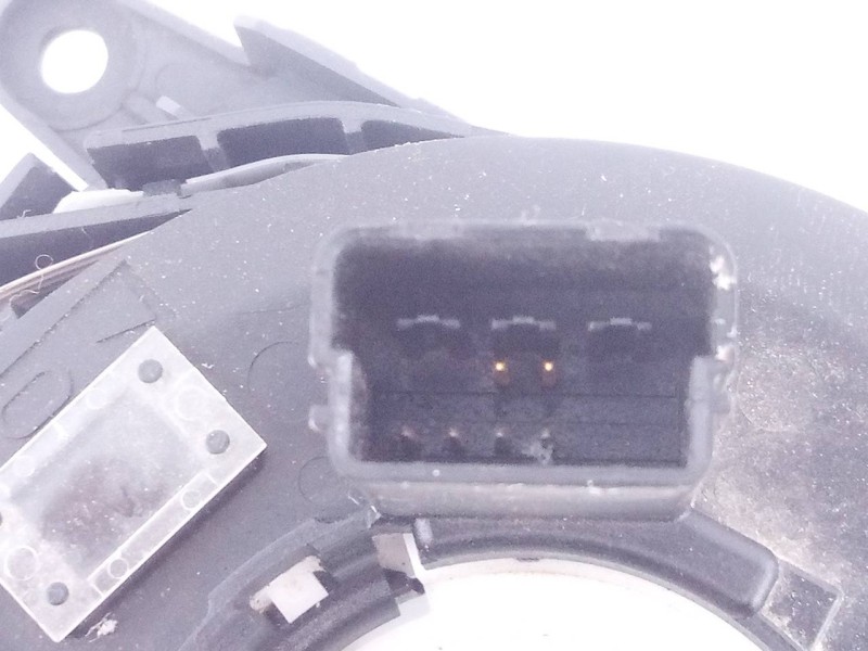 Recambio de anillo airbag para seat arona fr referencia OEM IAM 6RA959653A 1033857000 E2-A1-23-7