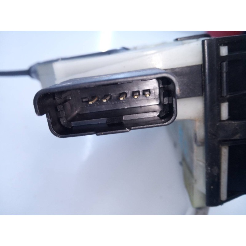 Recambio de cerradura puerta delantera derecha para peugeot 2008 (--.2013) allure referencia OEM IAM   E1-A4-32-2