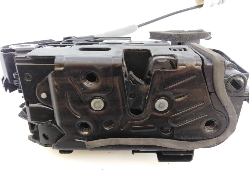 Recambio de cerradura puerta delantera derecha para seat arona fr referencia OEM IAM 5TB837016A  E1-B6-4-2