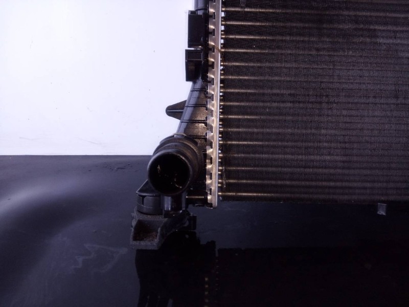 Recambio de radiador agua para audi a4 ber. (b8) básico referencia OEM IAM 8K0121251R  P2-A6-2