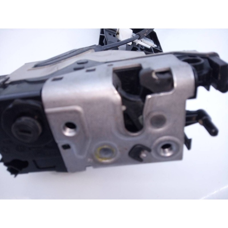 Recambio de cerradura puerta trasera derecha para peugeot 2008 (--.2013) allure referencia OEM IAM   E1-A4-32-2