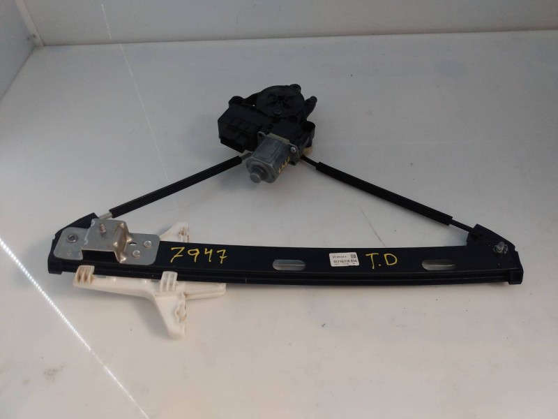 Recambio de elevalunas trasero derecho para seat arona fr referencia OEM IAM 5Q0959812D  E2-B2-15-1