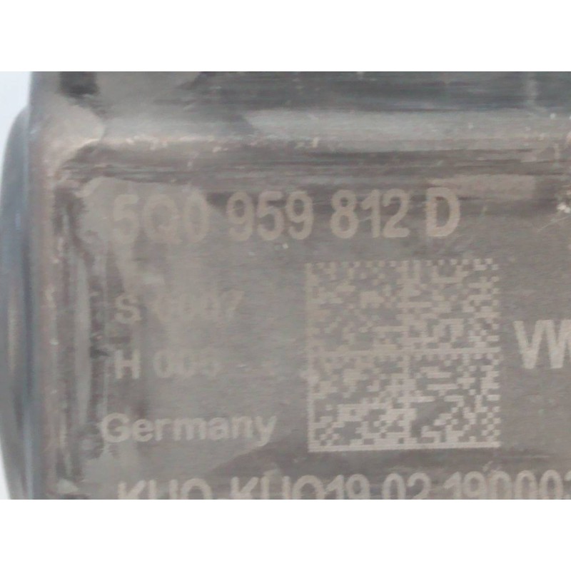 Recambio de elevalunas trasero derecho para seat arona fr referencia OEM IAM 5Q0959812D  E2-B2-15-1