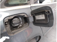 Recambio de tapa exterior combustible para audi a4 ber. (b8) básico referencia OEM IAM    2