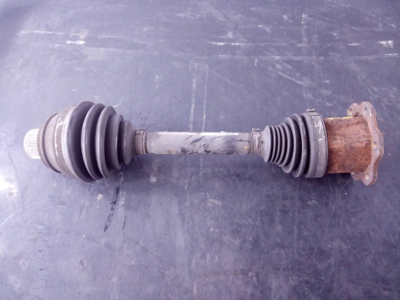 Recambio de transmision delantera izquierda para audi a4 ber. (b8) básico referencia OEM IAM 8K0407271Q  P1-A6-31