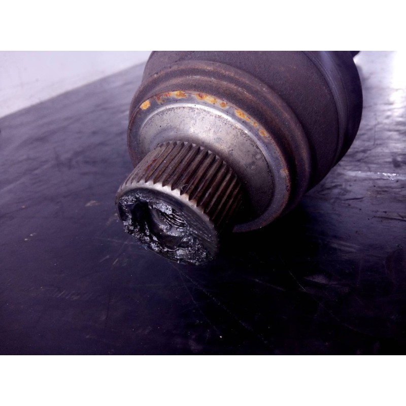 Recambio de transmision delantera izquierda para audi a4 ber. (b8) básico referencia OEM IAM 8K0407271Q  P1-A6-31