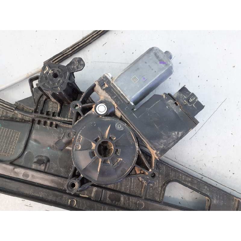 Recambio de elevalunas delantero derecho para opel grandland x excellence referencia OEM IAM 9815404080  E2-B6-5-1