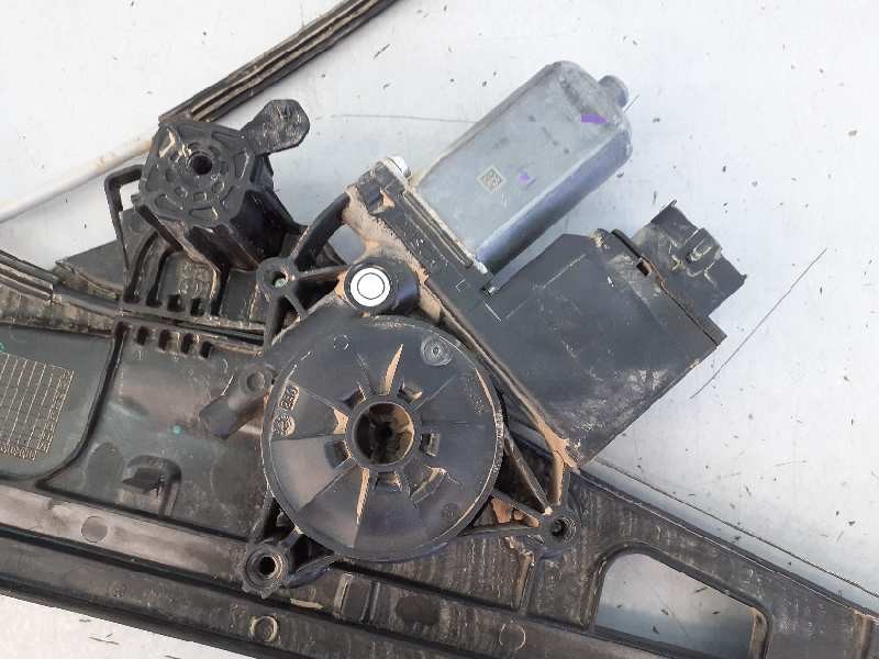 Recambio de elevalunas delantero derecho para opel grandland x excellence referencia OEM IAM 9815404080  E2-B6-5-1