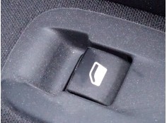 MANDO ELEVALUNAS TRASERO DERECHO 