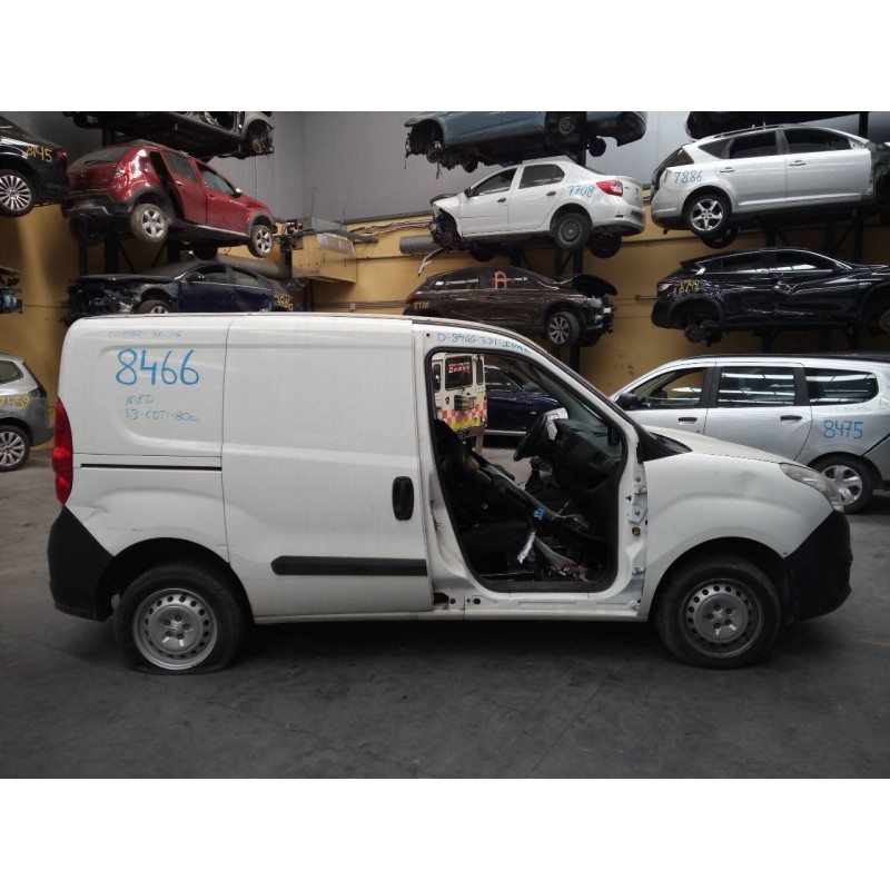 opel combo d del año 2011