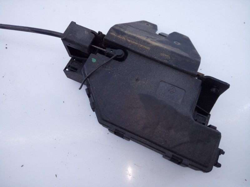 Recambio de cerradura maletero / porton para bmw serie 3 berlina (e90) 320d referencia OEM IAM 7840617  E1-A3-3-1