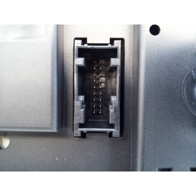 Recambio de cuadro instrumentos para bmw serie 3 berlina (e90) 320d referencia OEM IAM 916684603 IK9166846031 E3-A2-14-4