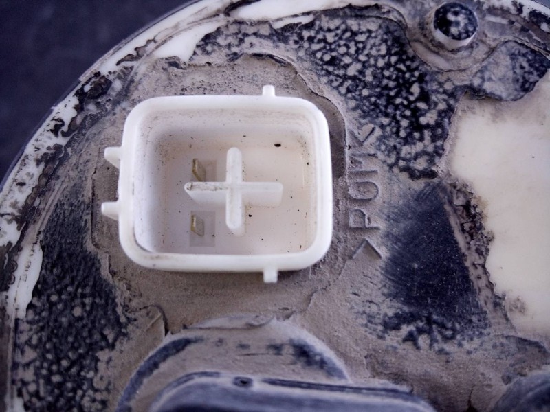 Recambio de aforador para suzuki jimny sn (fj) techo metálico referencia OEM IAM   P3-A6-2-3