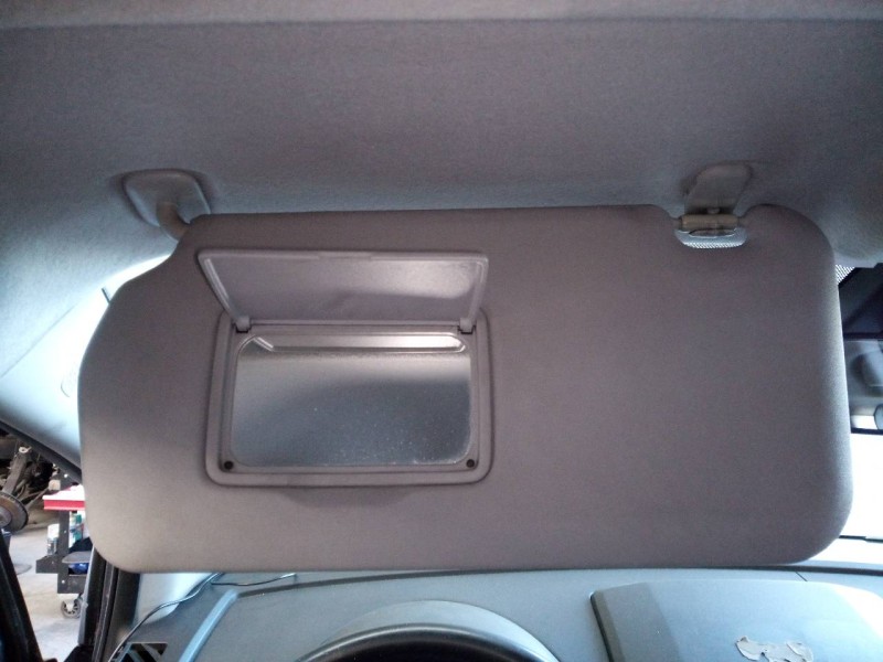 Recambio de parasol izquierdo para mazda 5 berl. (cr) 2.0 crtd active (81kw) referencia OEM IAM   