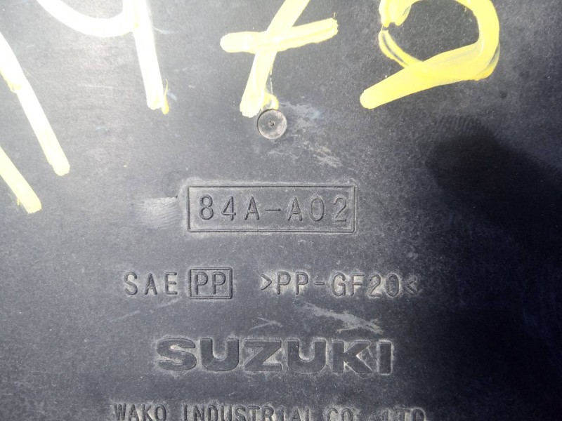 Recambio de filtro aire para suzuki jimny sn (fj) techo metálico referencia OEM IAM 84AA02  P2-B3-4
