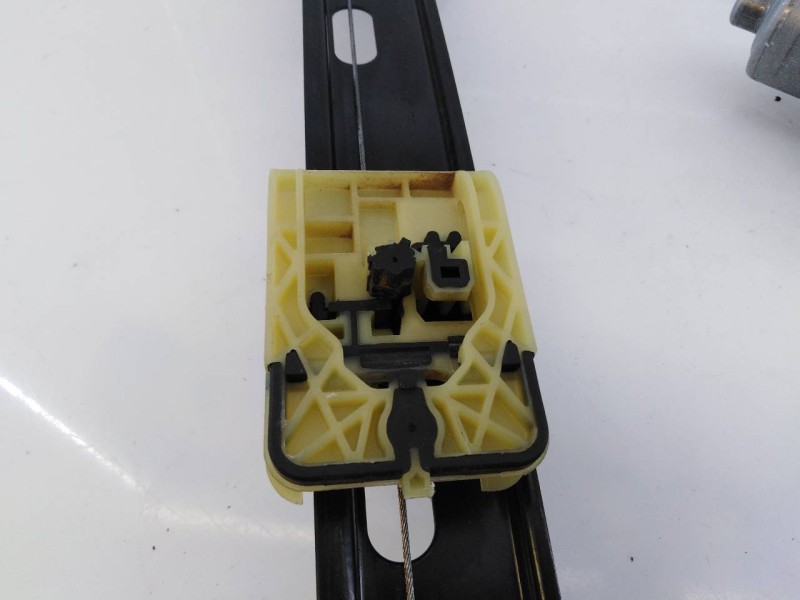 Recambio de elevalunas delantero derecho para audi a1 sportback (gba) 30 tfsi adrenalin referencia OEM IAM 8W0959802  E1-B6-43-2