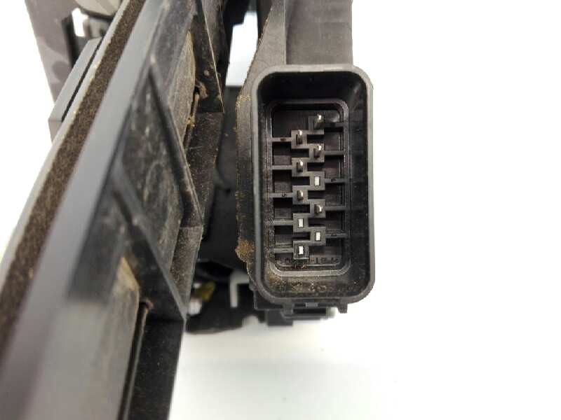 Recambio de cerradura puerta trasera derecha para ford focus lim. (cb4) trend referencia OEM IAM 4M5AA26412BE 2517NC75RB E2-B3-5