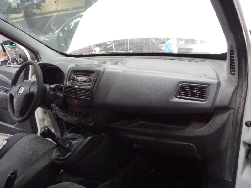 Recambio de salpicadero para fiat doblo cargo basis kasten referencia OEM IAM   