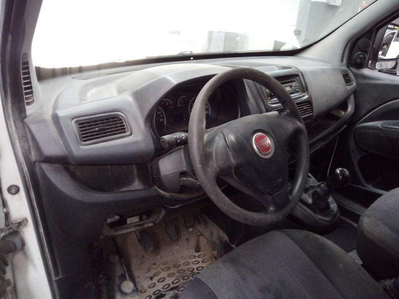 Recambio de salpicadero para fiat doblo cargo basis kasten referencia OEM IAM   