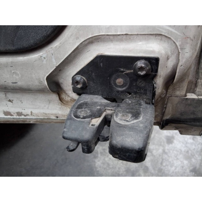 Recambio de cerradura maletero / porton para fiat doblo cargo basis kasten referencia OEM IAM   